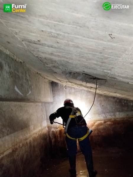 Lavado y desinfección de tanques de agua potable — SENA – Regional Magdalena · FumiCenter (foto 03)